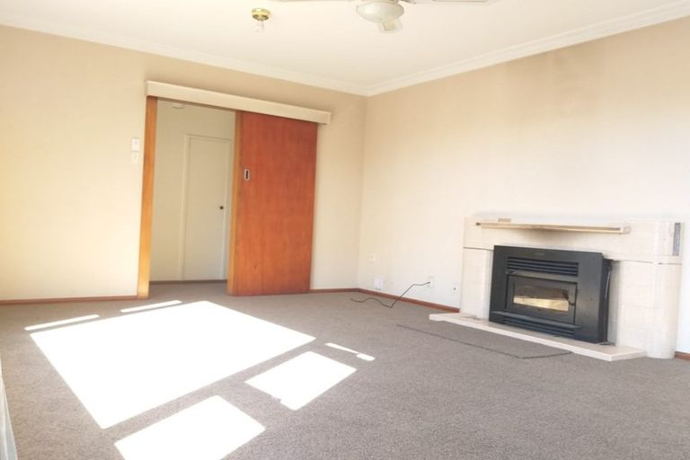 Photo of property in 16 Shearer Avenue, Papanui, Christchurch, 8052