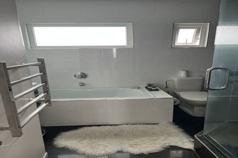 Photo of property in 1/11 Sanders Avenue, Takapuna, Auckland, 0622