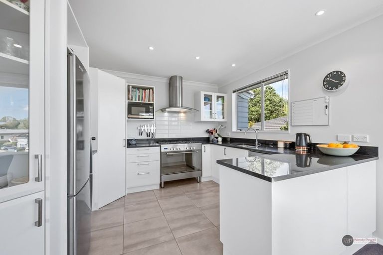 Photo of property in 7 Timaru Grove, Kelson, Lower Hutt, 5010