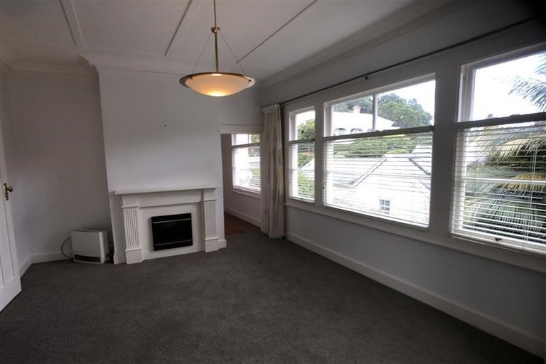 Photo of property in 9 Hillside Crescent South, Leigh, Auckland, 0985