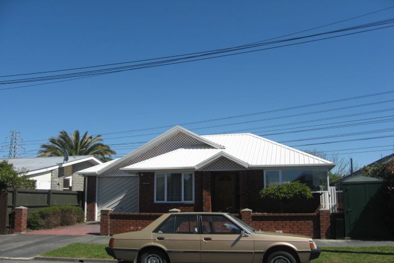 Photo of property in 1 Tulett Street, Bishopdale, Christchurch, 8053