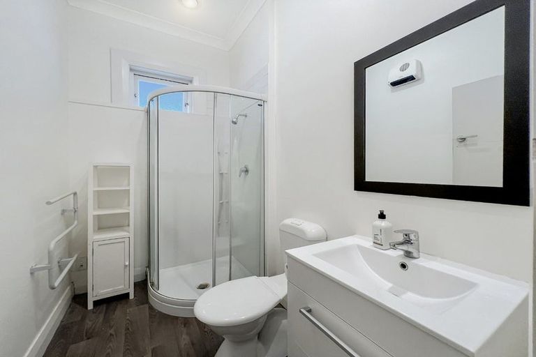 Photo of property in 528 Evans Bay Parade, Hataitai, Wellington, 6021