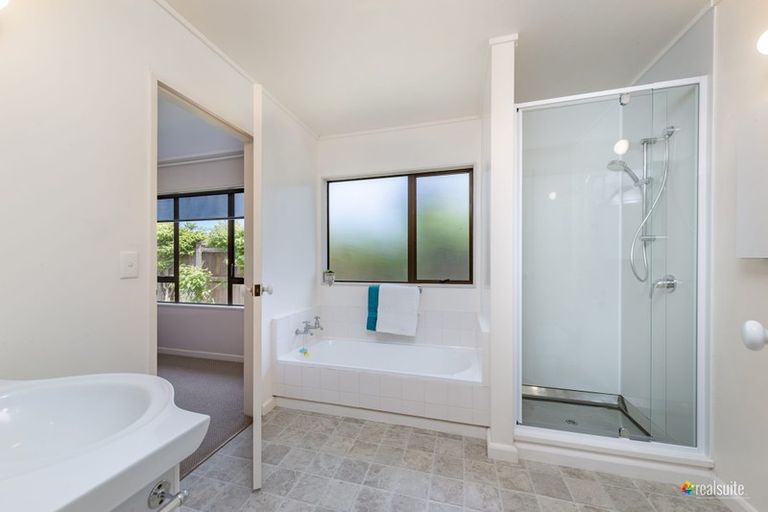 Photo of property in 1/66 Queens Grove, Hutt Central, Lower Hutt, 5010