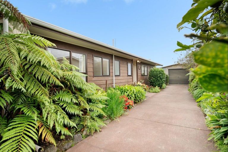 Photo of property in 18b Awatapu Drive, Whakatane, 3120