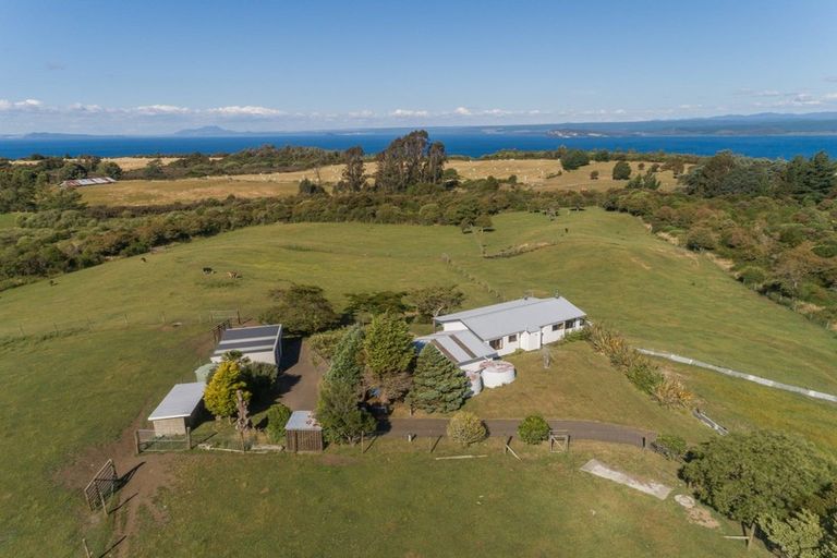 Photo of property in 67 Parerohi Grove, Kuratau, Turangi, 3381