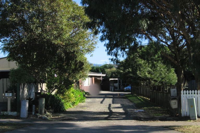 Photo of property in 34 Hicks Crescent, Waikanae Beach, Waikanae, 5036