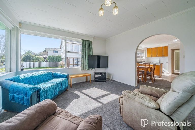 Photo of property in 12 Chesney Street, Avalon, Lower Hutt, 5011