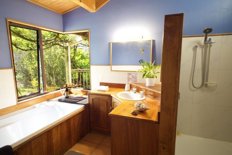 Photo of property in 1212 Whangarei Heads Road, Parua Bay, Whangarei, 0174