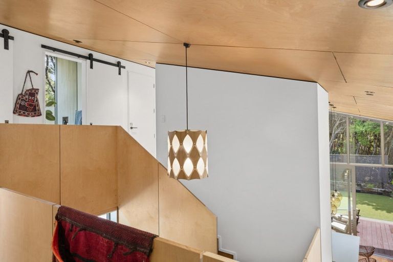 Photo of property in 3 Bush Point Road, Kerikeri, 0294