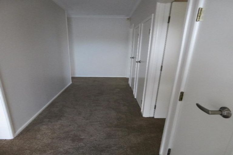 Photo of property in 292 Pakuranga Road, Pakuranga Heights, Auckland, 2010