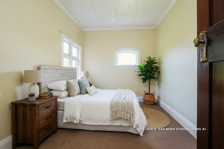 Photo of property in 1 Crown Street, North East Valley, Dunedin, 9010