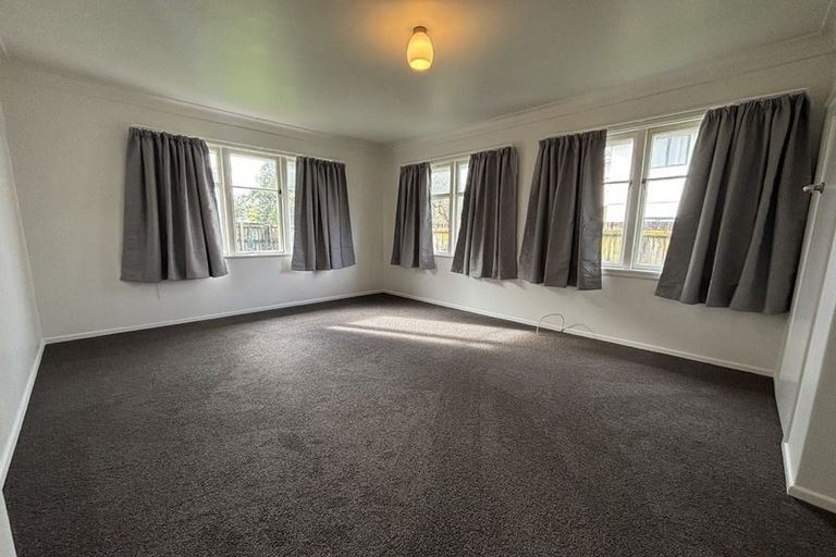 Photo of property in 6 Tennessee Avenue, Mangere East, Auckland, 2024