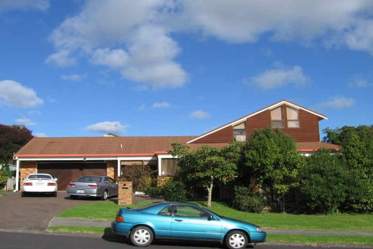 Photo of property in 1 Whitcombe Road, Bucklands Beach, Auckland, 2012