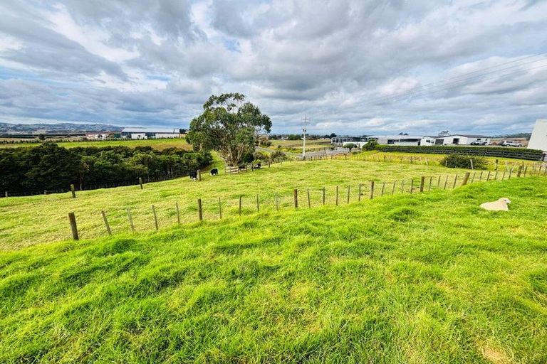 Photo of property in 111 Roberts Road, Tuakau, 2694