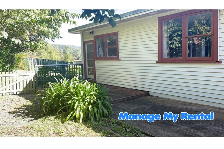 Photo of property in 40 Parenga Street, Wainuiomata, Lower Hutt, 5014