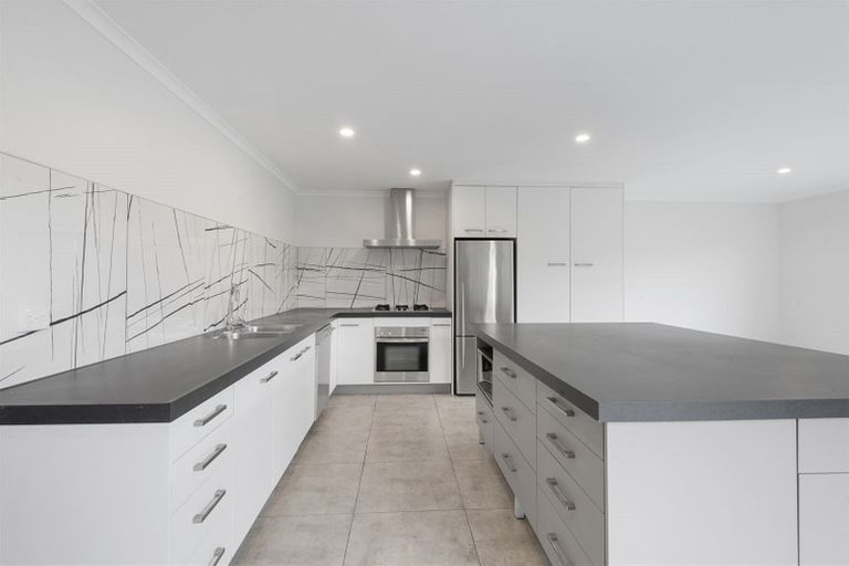 Photo of property in 27 Aston Drive, Waimairi Beach, Christchurch, 8083