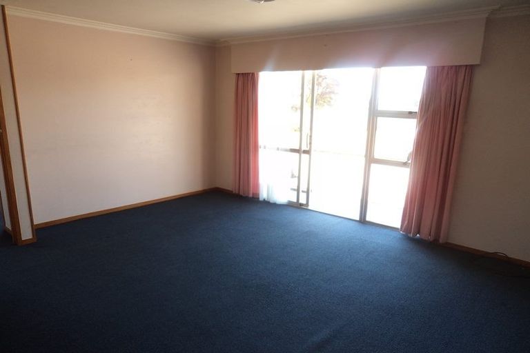 Photo of property in 2a Baverstock Road, Nawton, Hamilton, 3200