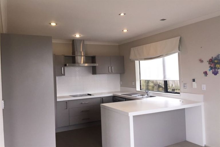 Photo of property in 248 Royal Road, Massey, Auckland, 0614