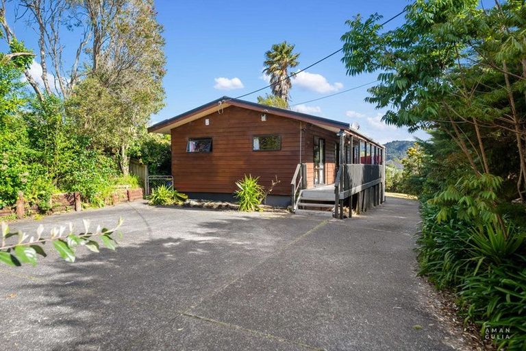 Photo of property in 2/40 Savoy Road, Glen Eden, Auckland, 0602