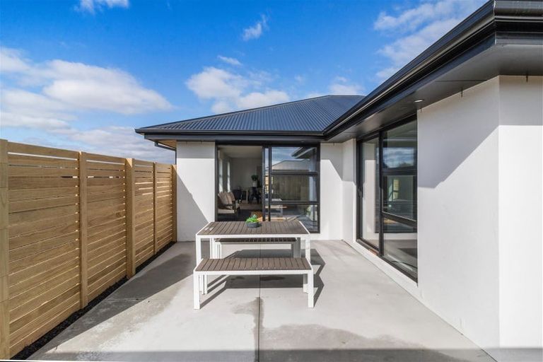 Photo of property in 3 Meadow Lane, Tinwald, 7774