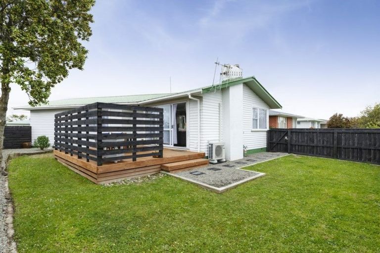 Photo of property in 41 Holdsworth Avenue, Milson, Palmerston North, 4414
