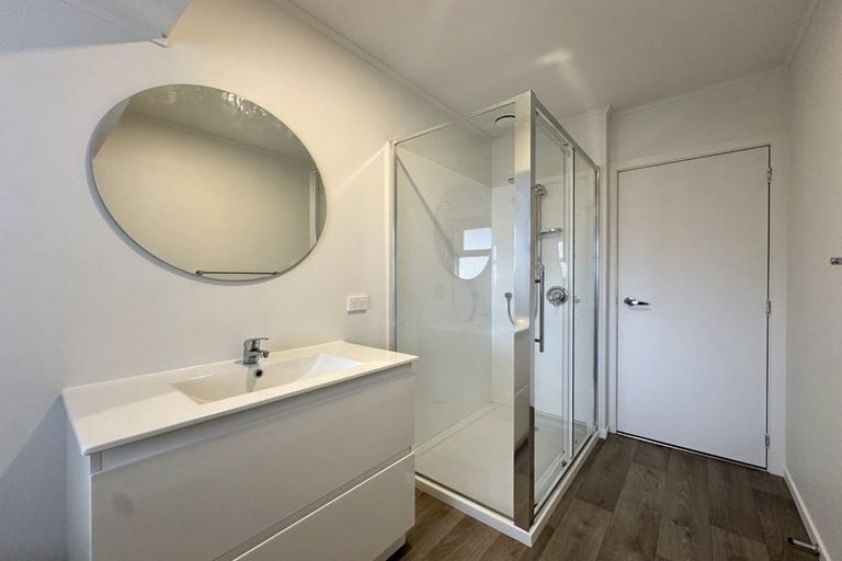 Photo of property in 122 Mcleod Street, Elderslea, Upper Hutt, 5018