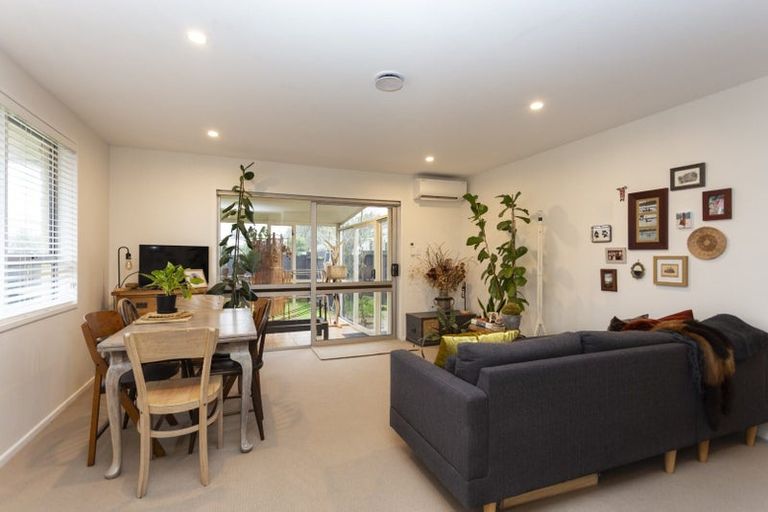 Photo of property in 2/177a Grimseys Road, Redwood, Christchurch, 8051
