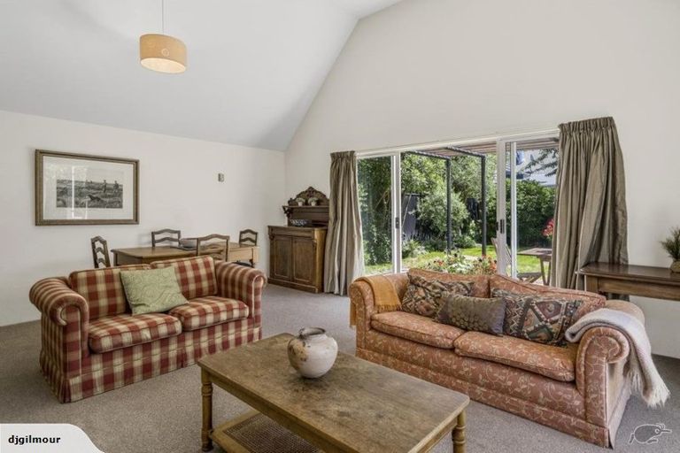 Photo of property in 1/8 Makora Street, Fendalton, Christchurch, 8041