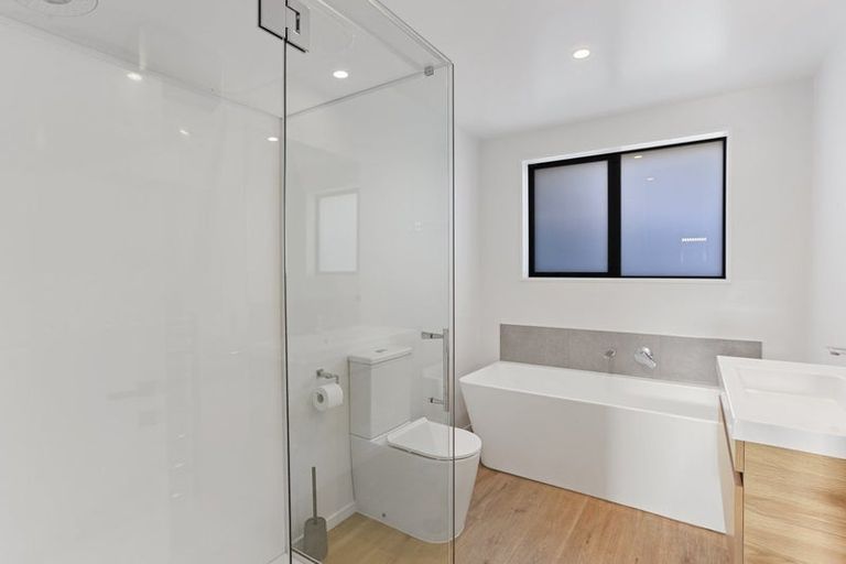 Photo of property in 18 Grimwood Street, Woodend, 7610