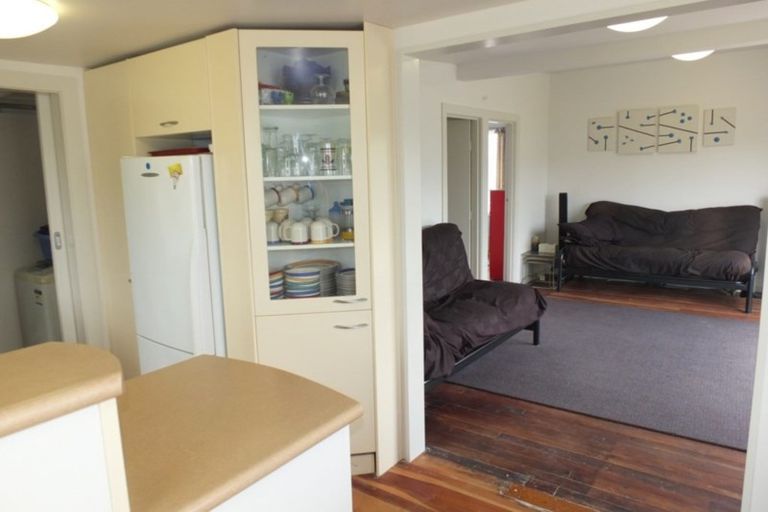 Photo of property in 26 Roore Street, Foxton Beach, Foxton, 4815