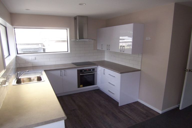 Photo of property in 1/10 Wadeley Road, Ilam, Christchurch, 8041