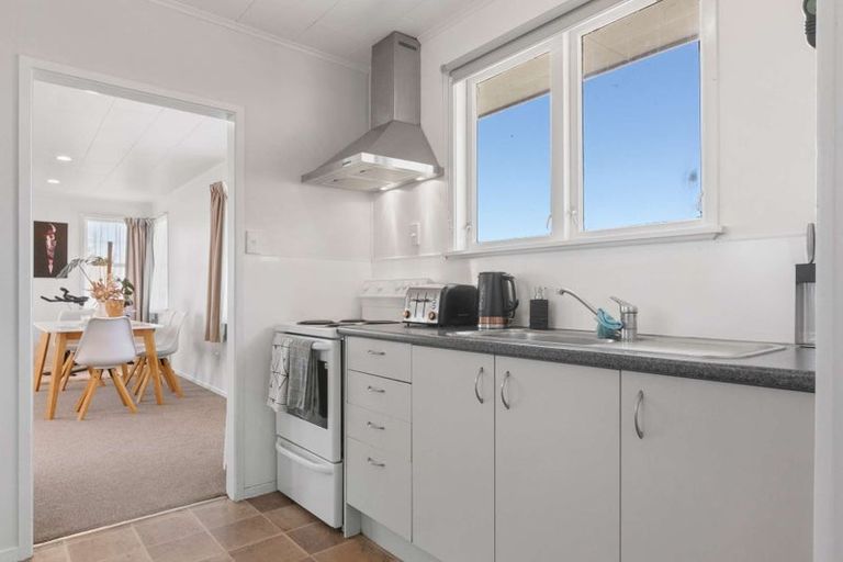 Photo of property in 18 Korimako Street, Selwyn Heights, Rotorua, 3015