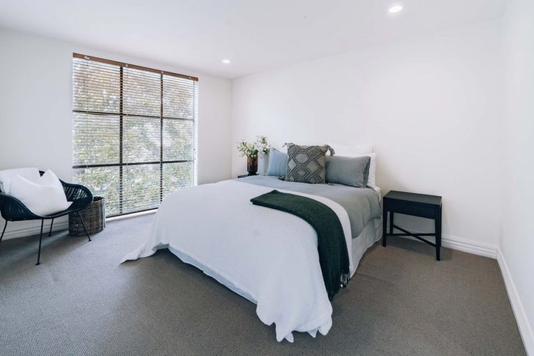 Photo of property in 3/36 Victoria Road, Devonport, Auckland, 0624