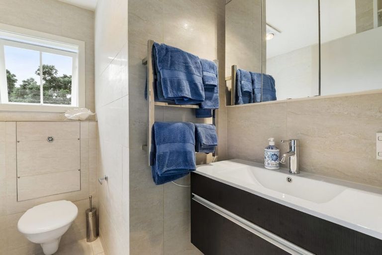 Photo of property in 2/14 Sanders Avenue, Takapuna, Auckland, 0622