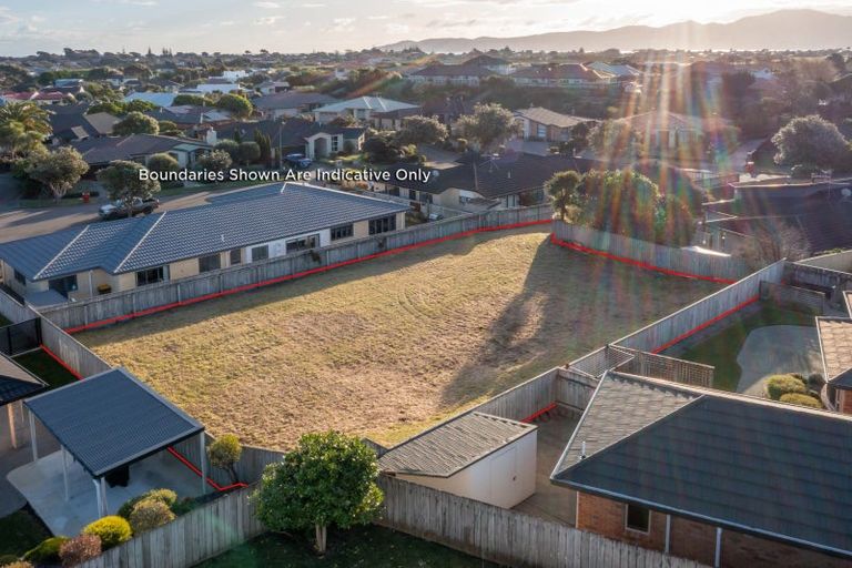 Photo of property in 5 Datum Way, Paraparaumu, 5032