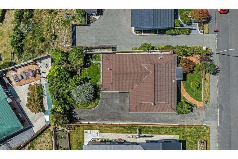 Photo of property in 10 Oakleigh Crescent, Oamaru North, Oamaru, 9400