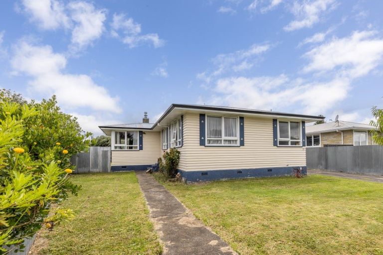 Photo of property in 25 Elliott Crescent, Havelock North, 4130