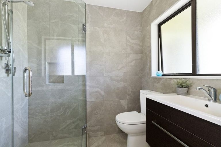 Photo of property in 330 Gun Club Road, Pukekohe, 2676