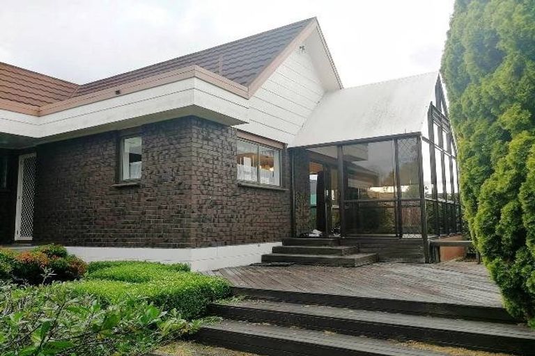 Photo of property in 14 Cattanach Street, St Andrews, Hamilton, 3200