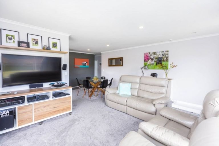 Photo of property in 33 Evergreen Crescent, Trentham, Upper Hutt, 5018