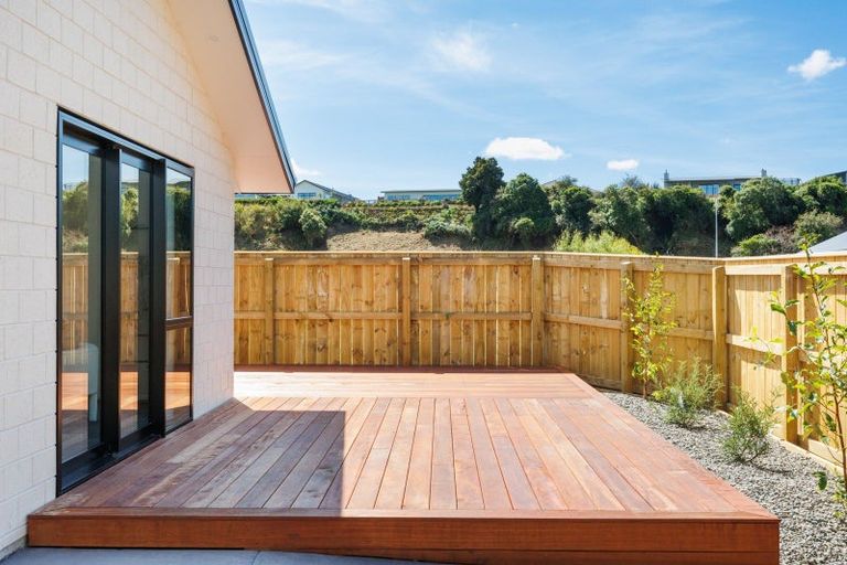 Photo of property in 87 Freedom Drive, Kelvin Grove, Palmerston North, 4470