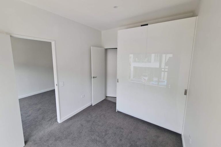 Photo of property in 4/16 Home Street, Mount Victoria, Wellington, 6011