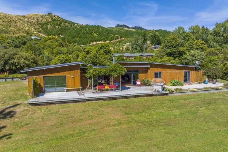 Photo of property in 45 Mahaki Road, Nikau Valley, Paraparaumu, 5032