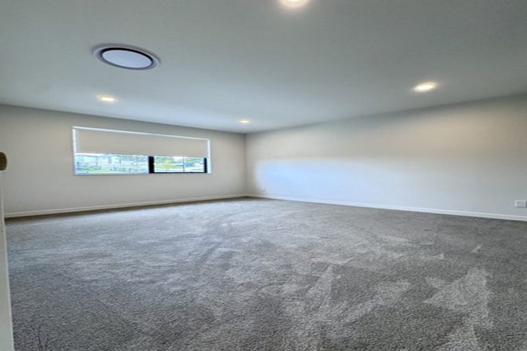 Photo of property in 153 Kowhai Road, Orewa, 0931