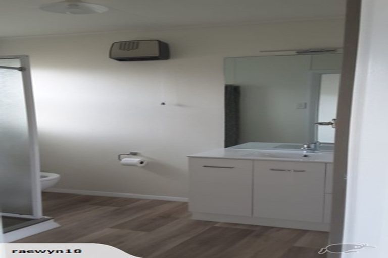 Photo of property in 118 College Street, Awapuni, Palmerston North, 4412