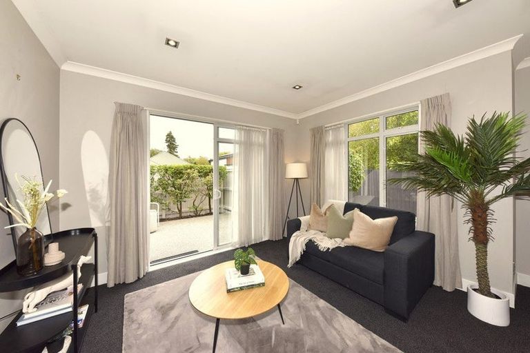 Photo of property in 1/414 Ilam Road, Bryndwr, Christchurch, 8052