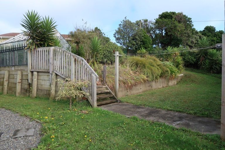 Photo of property in 95a Waiuta Street, Titahi Bay, Porirua, 5022