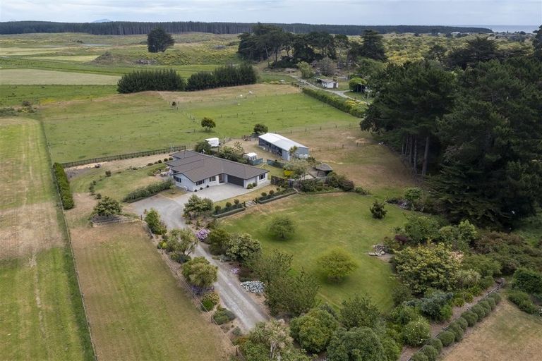 Photo of property in 485 Waitarere Beach Road, Waitarere, Levin, 5574
