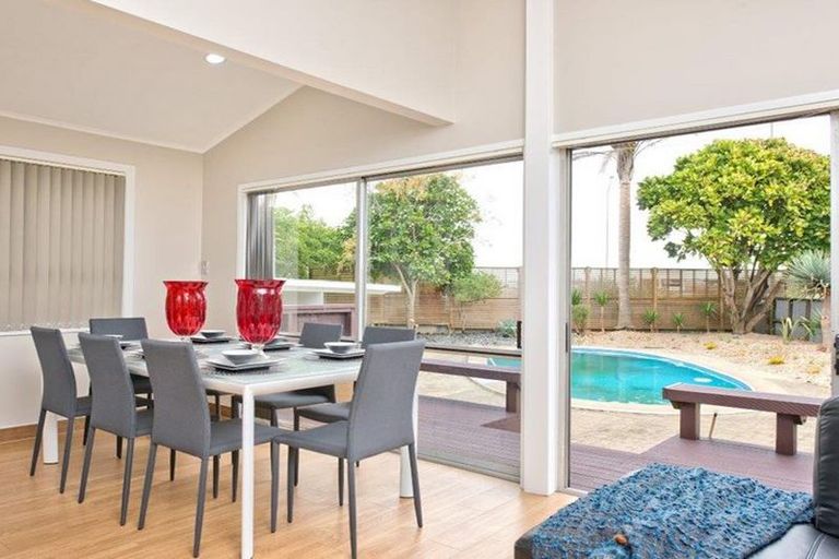 Photo of property in 33 Bexley Place, Pahurehure, Papakura, 2113