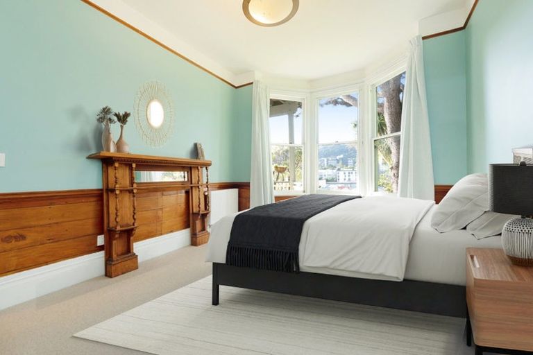 Photo of property in 115 Tasman Street, Mount Cook, Wellington, 6021